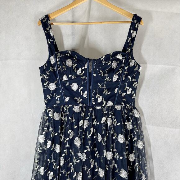 Lulus Gala Invite Navy Blue Embroidered Tulle Bustier Maxi Dress Large - Picture 4 of 8